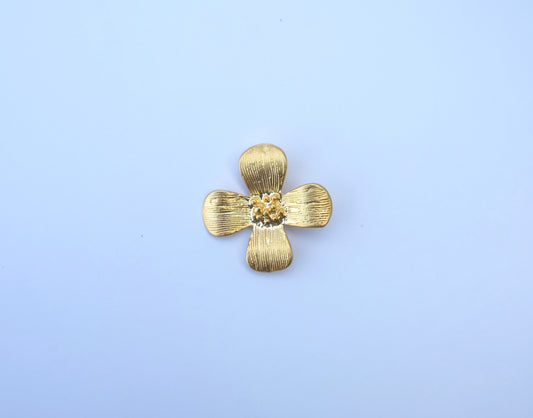 FLOWER CHARM